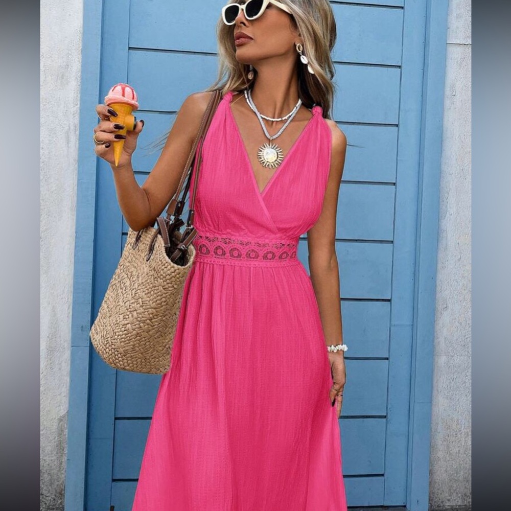 Elegant Black Maxi Dress - Picture 9 of 16
